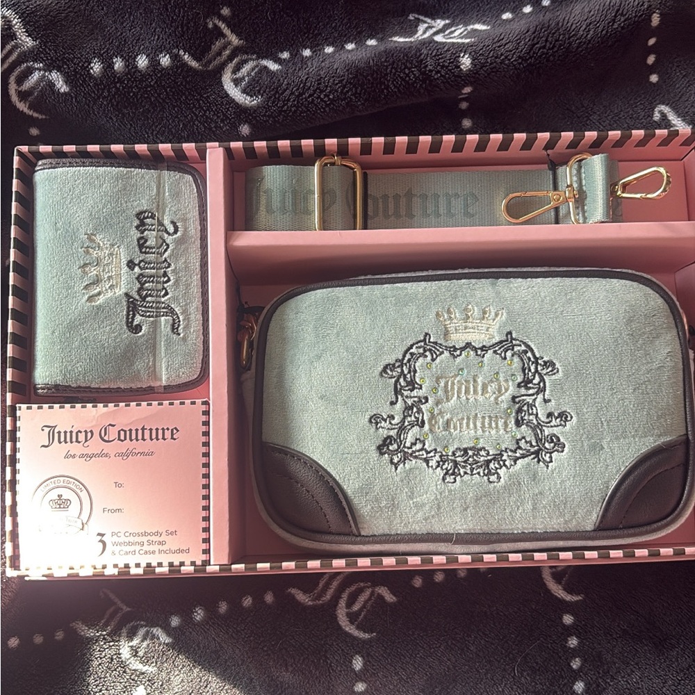 Juicy Couture 3 pc crossbody set